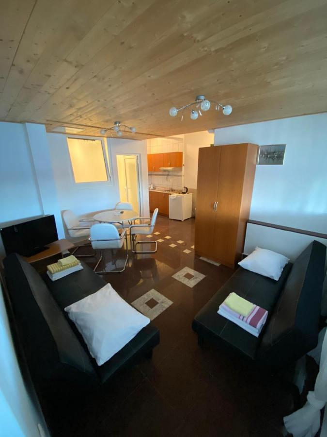 Blue Wave Apartments Turanj Esterno foto