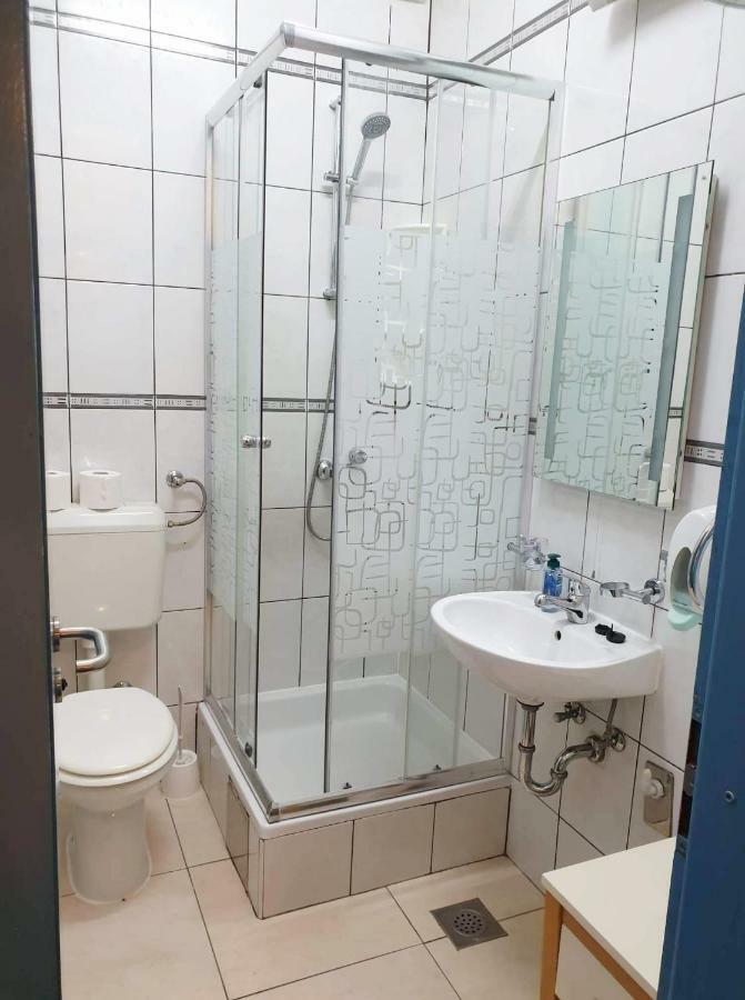 Blue Wave Apartments Turanj Esterno foto